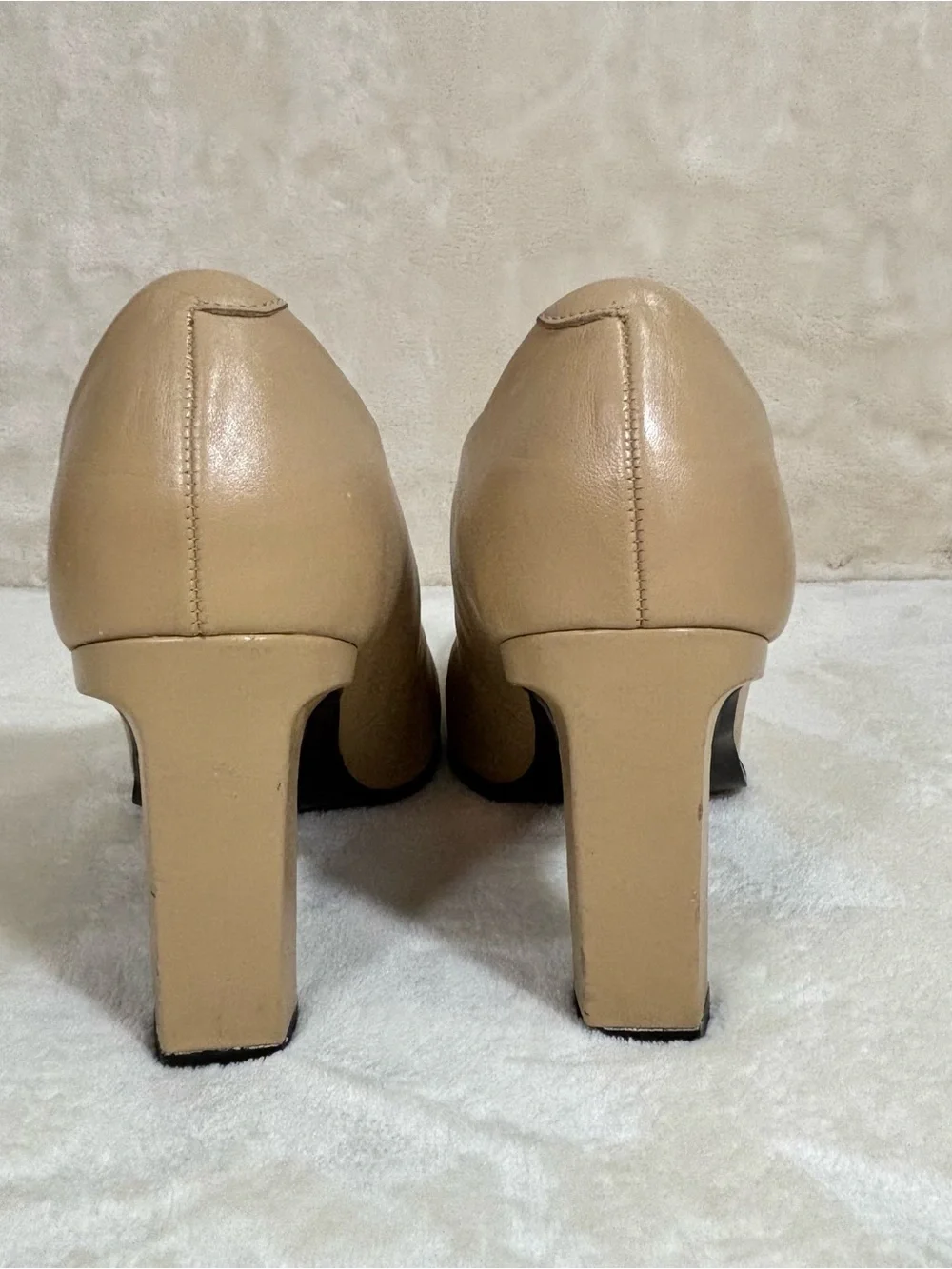 Vintage Pesaro Classic Square-Toe Block Heel Nude Pumps Size 8